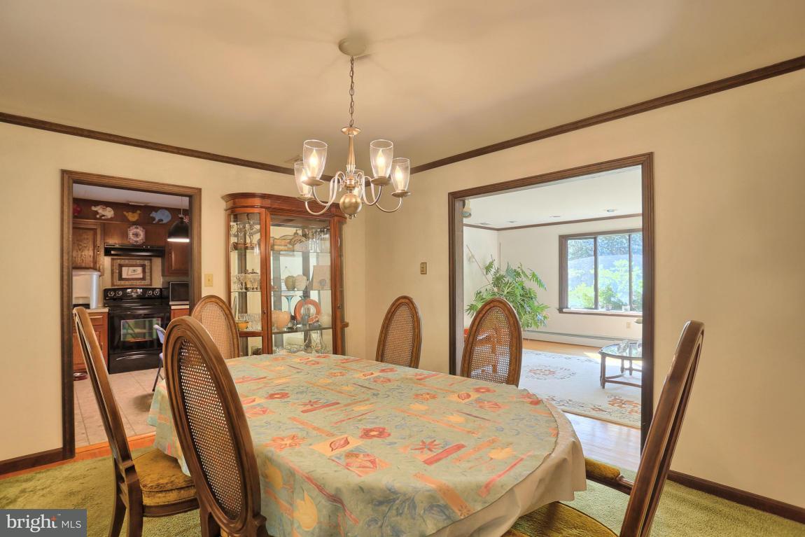 960 Corvair Road Lancaster, PA 17601 - Photo 4 of 38 Gallery Image 4