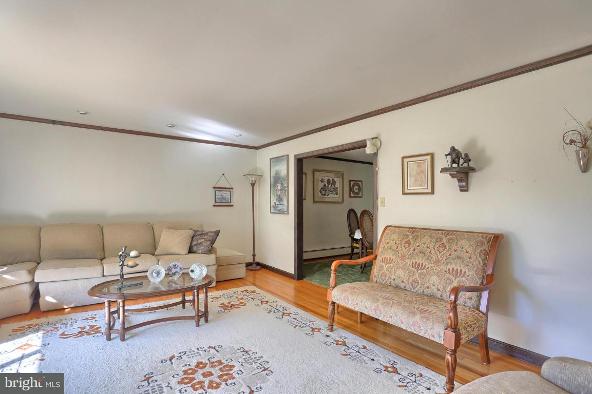 960 Corvair Road Lancaster, PA 17601 - Photo 7 of 38 Gallery Image 7
