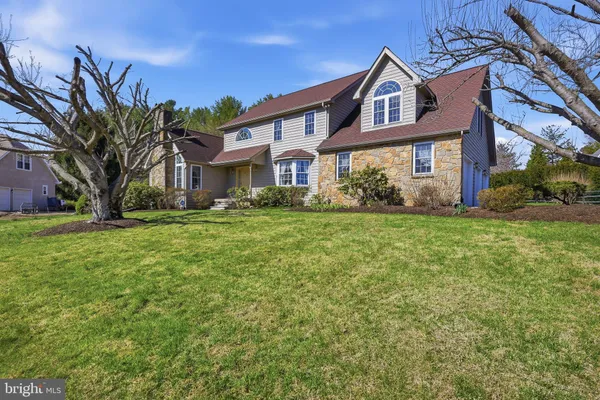 $725,000 | 304 East Bartram Lane, Hockessin, DE 19707