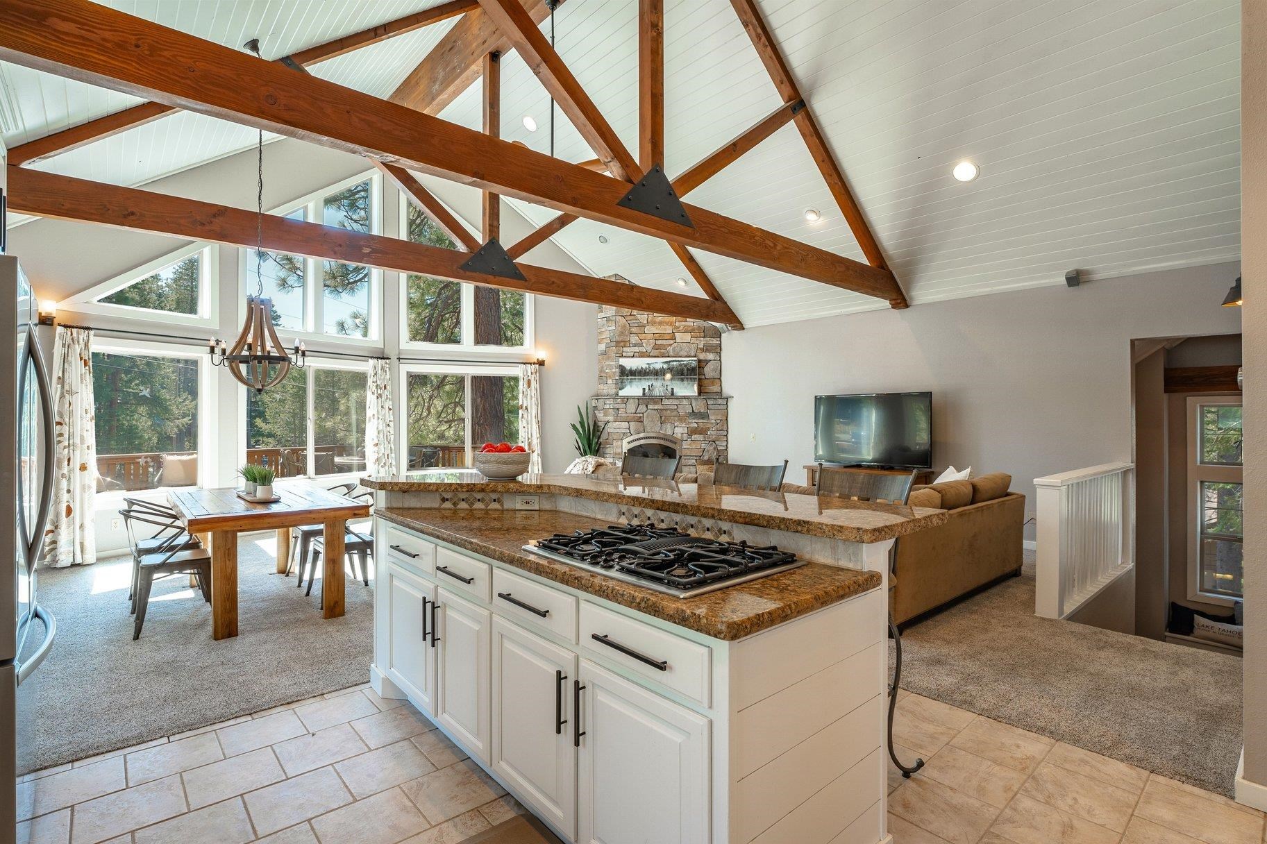 12465 Pine Forest Road Truckee, CA 96161 - Photo 13 of 28