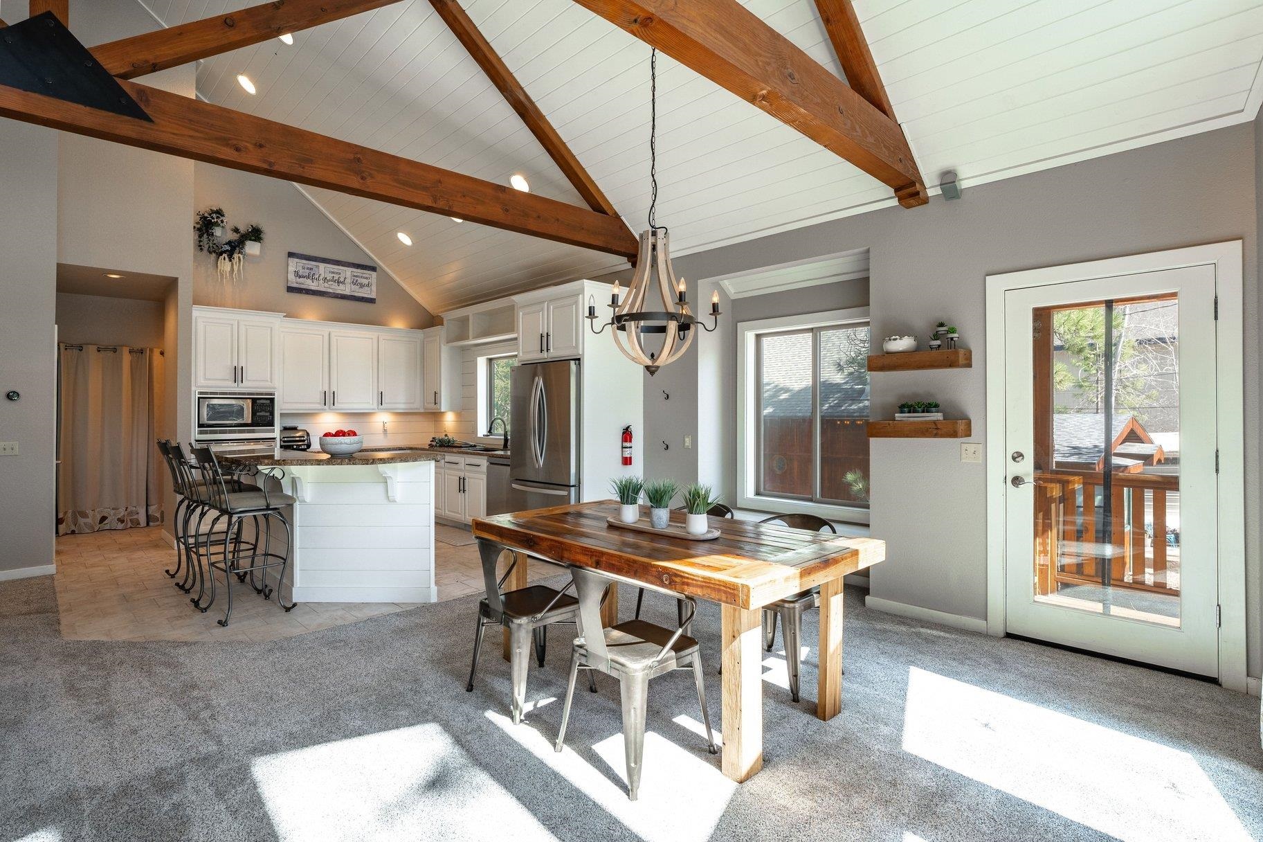 12465 Pine Forest Road Truckee, CA 96161 - Photo 14 of 28