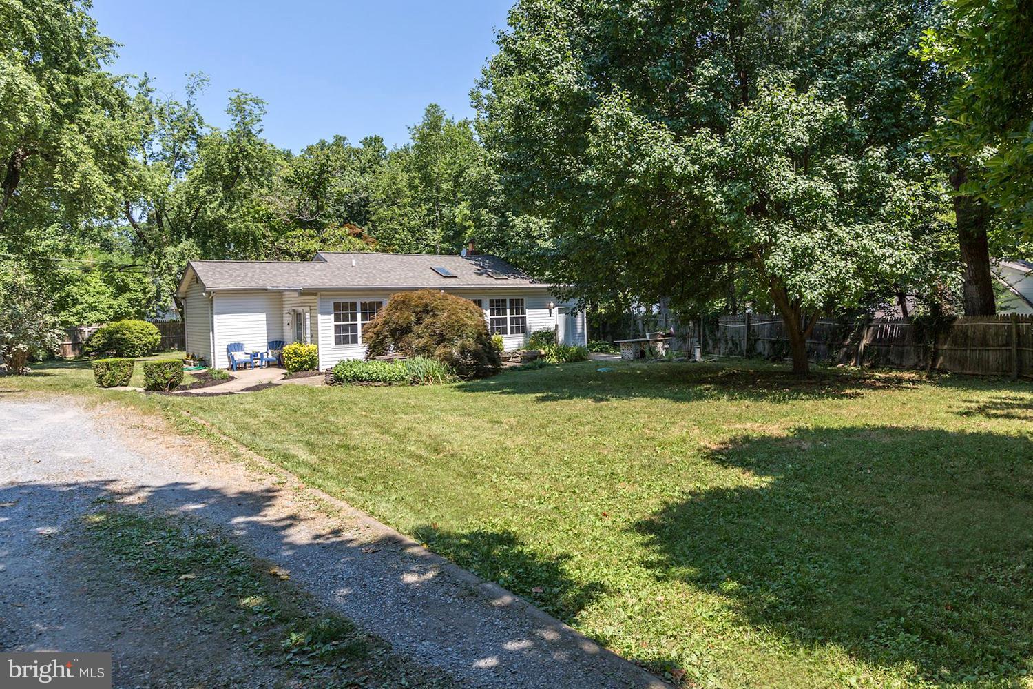 1885 Severn Grove Road Annapolis, MD 21401 - Photo 2 of 30 Wooded Haven in the Heart of Annapolis