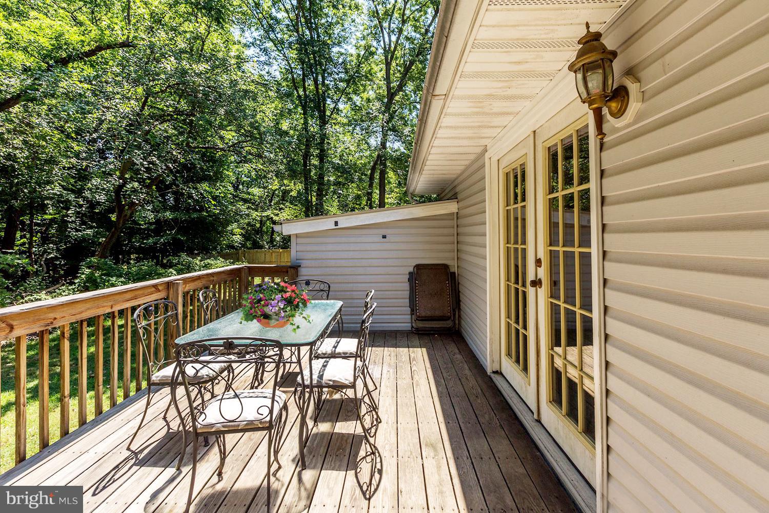 1885 Severn Grove Road Annapolis, MD 21401 - Photo 23 of 30 Bask in the Changing Seasons / Grill Some Burgers!