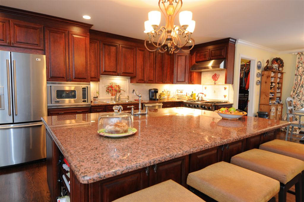 25 Princes Pine Road Norwalk, CT 06850 - Photo 25 of 29 BREAKFAST BAR
