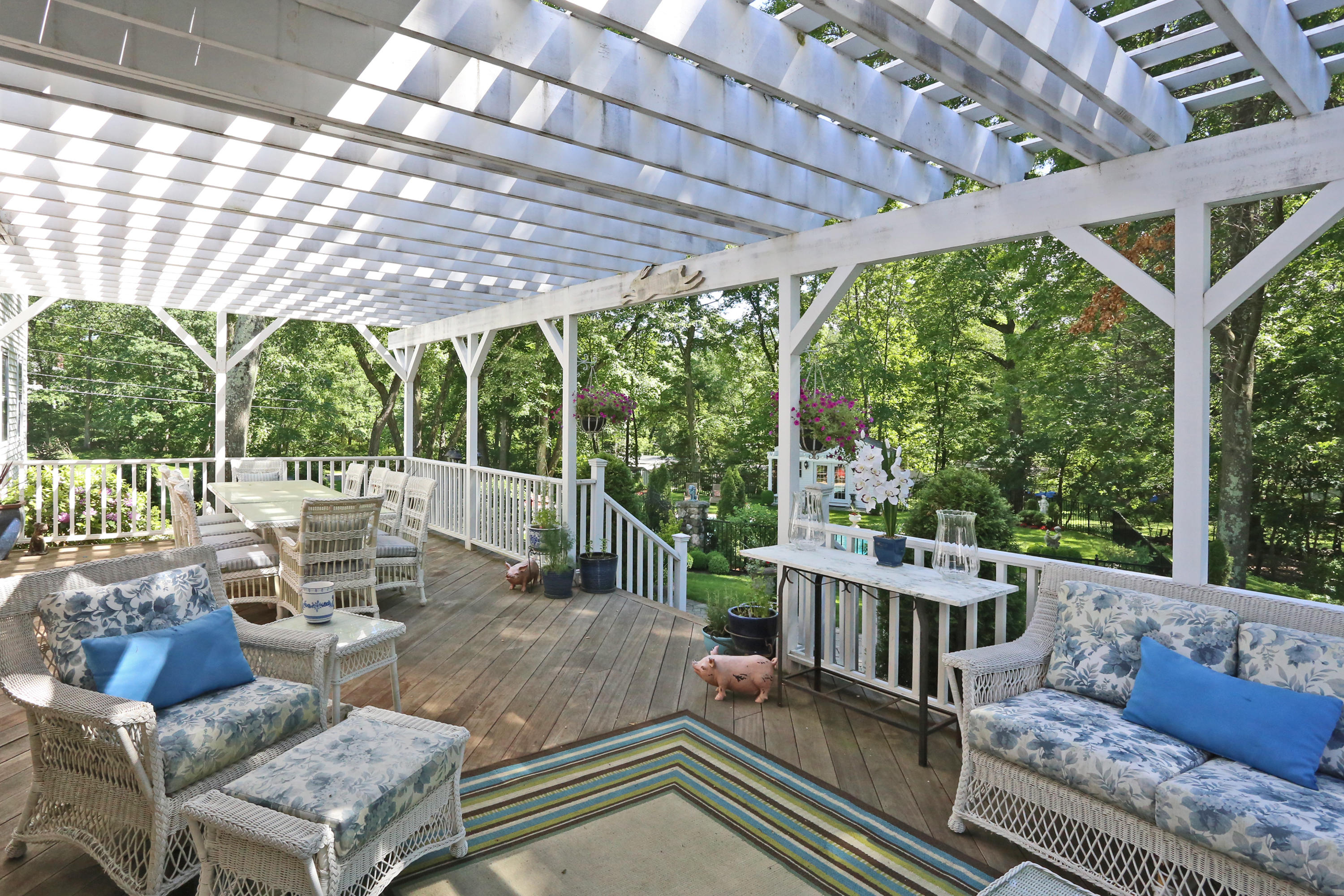 25 Princes Pine Road Norwalk, CT 06850 - Photo 5 of 29 HUGE DECK WITH PERGOLA