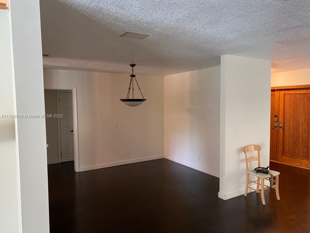 8425 Southwest 185th Street Cutler Bay, FL 33157 - Photo 10 of 17