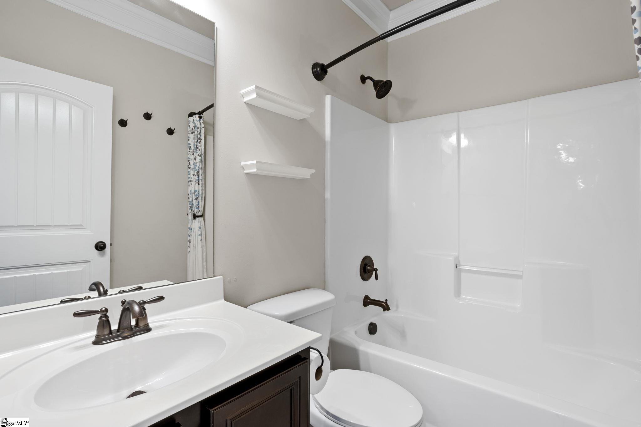 517 Grandon Road Greer, SC 29651 - Photo 7 of 34