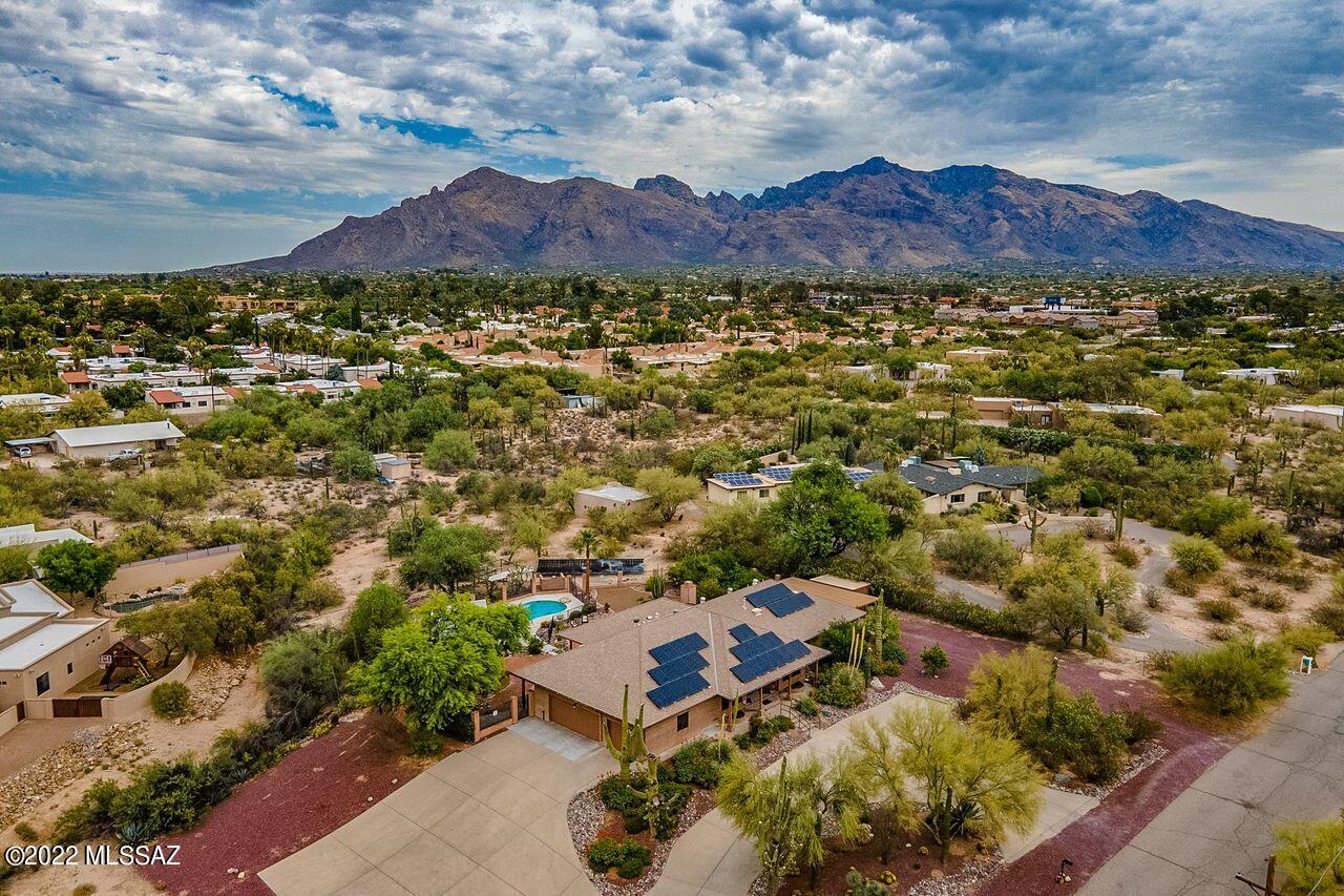 850 West Panorama Road Tucson, AZ 85704 - Photo 1 of 37 Gallery Image 1