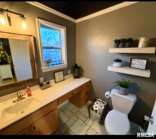 $237,000 | 821 East 6th Street, Centralia, IL 62801