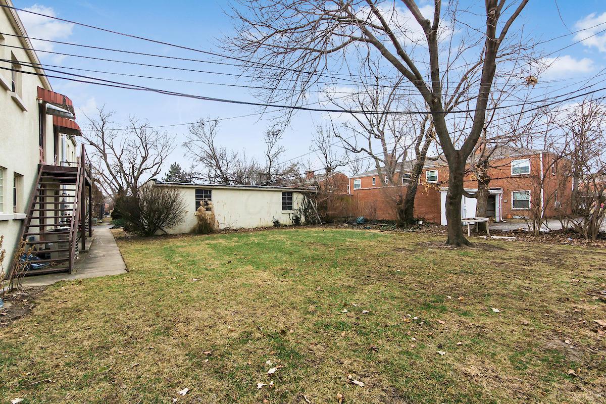 2074 Ridgeview Road, Unit B Columbus, OH 43221 - Photo 20 of 21