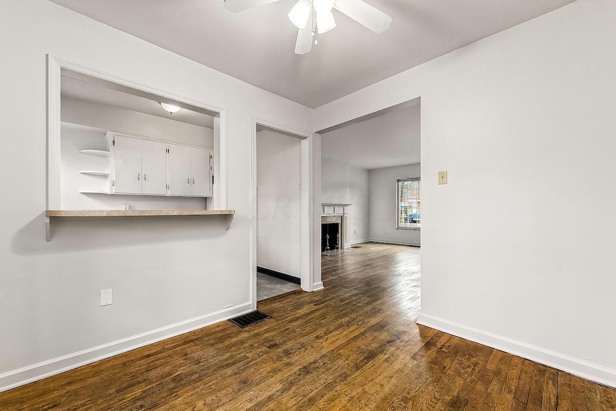 2074 Ridgeview Road, Unit B Columbus, OH 43221 - Photo 10 of 21