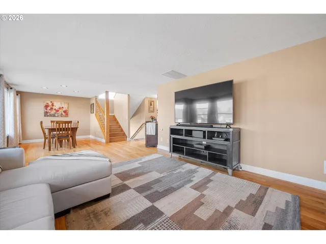 $569,900 | 2039 Flag Stone Court Northeast, Keizer, OR 97303