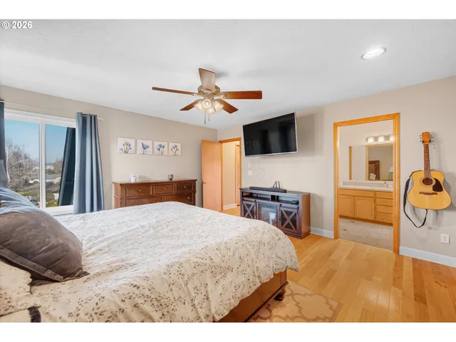 $569,900 | 2039 Flag Stone Court Northeast, Keizer, OR 97303