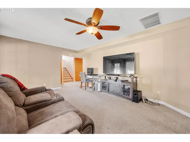 $569,900 | 2039 Flag Stone Court Northeast, Keizer, OR 97303