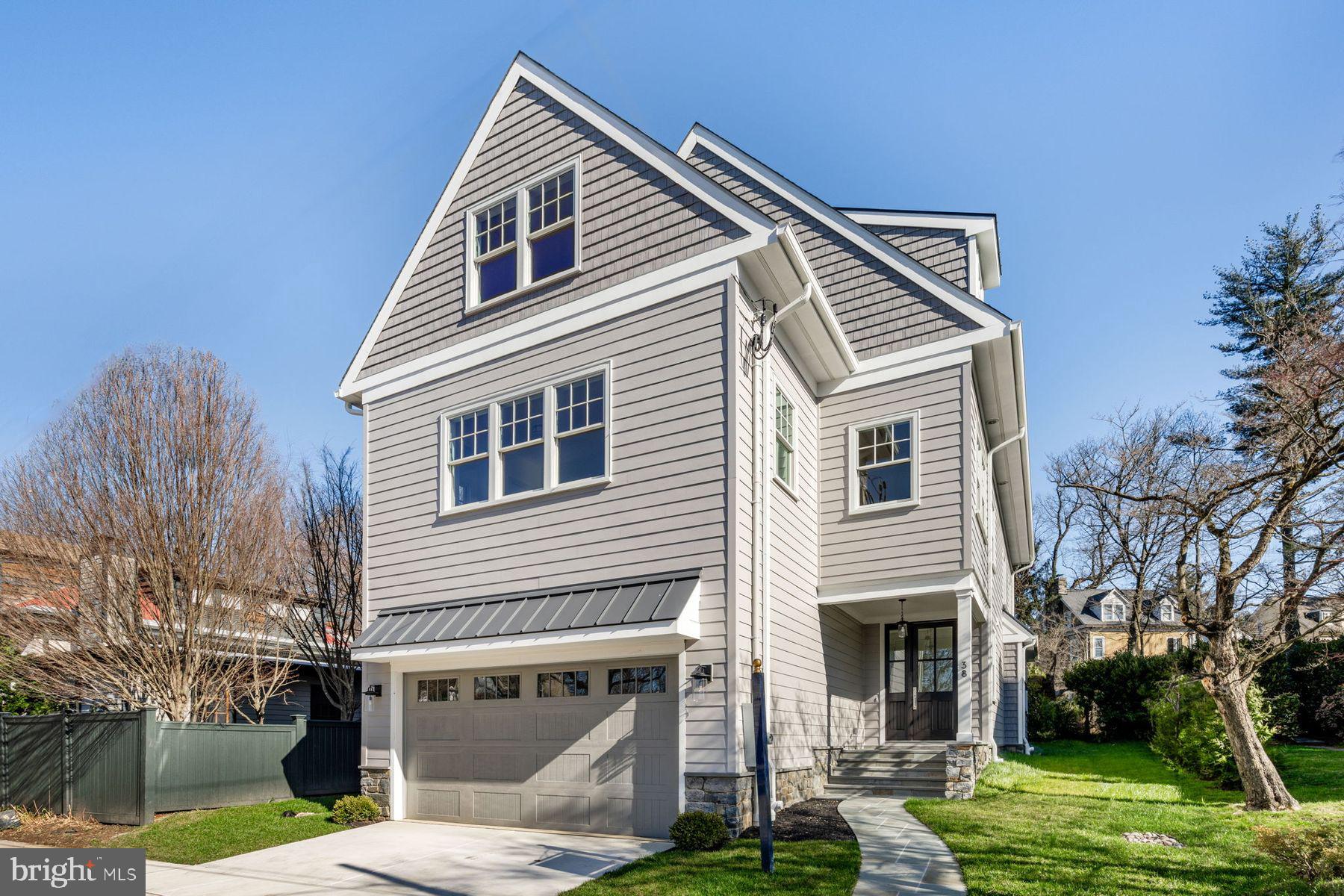 38 East Chestnut Hl Ave  