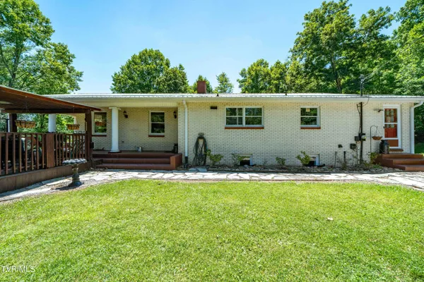 $575,000 | 542 Rainbow Road, Mountain City, TN 37683