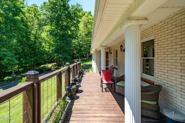 $575,000 | 542 Rainbow Road, Mountain City, TN 37683