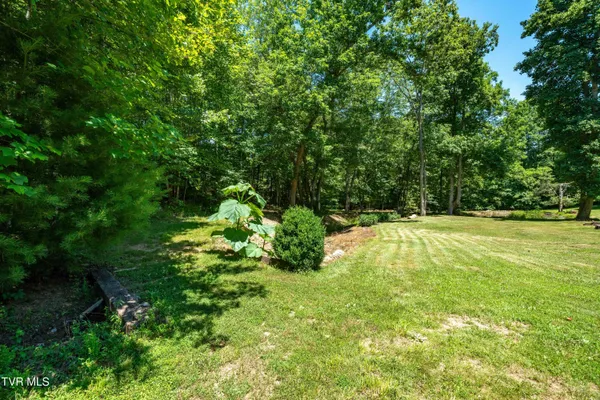 $575,000 | 542 Rainbow Road, Mountain City, TN 37683