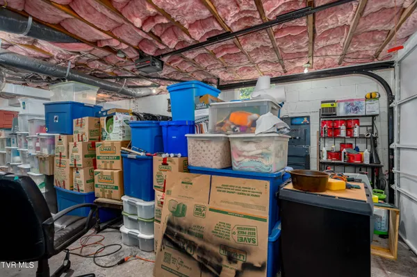 $575,000 | 542 Rainbow Road, Mountain City, TN 37683