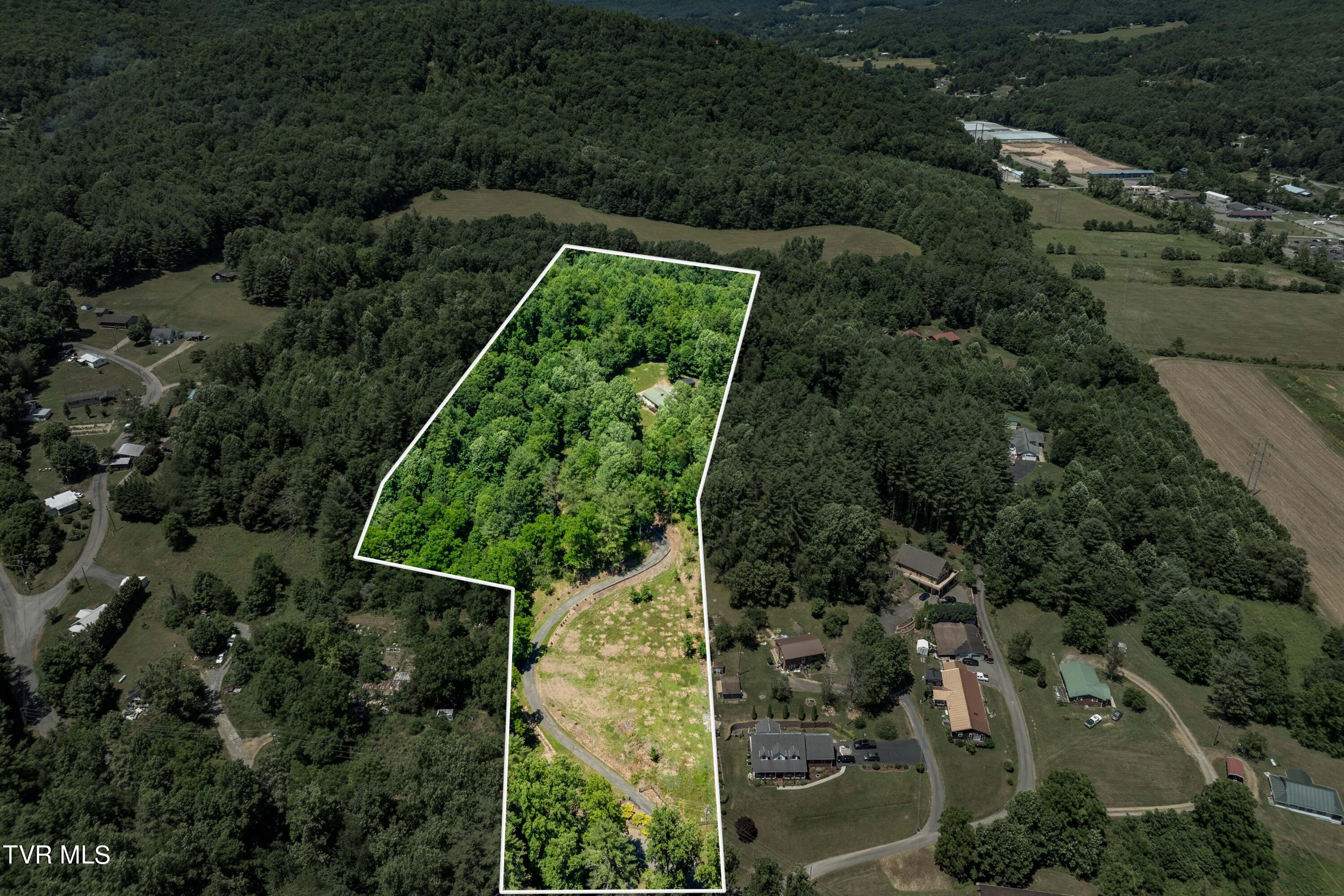 542 Rainbow Road Mountain City, TN 37683 - Photo 73 of 87 542 Rainbow Road (1 of 88)