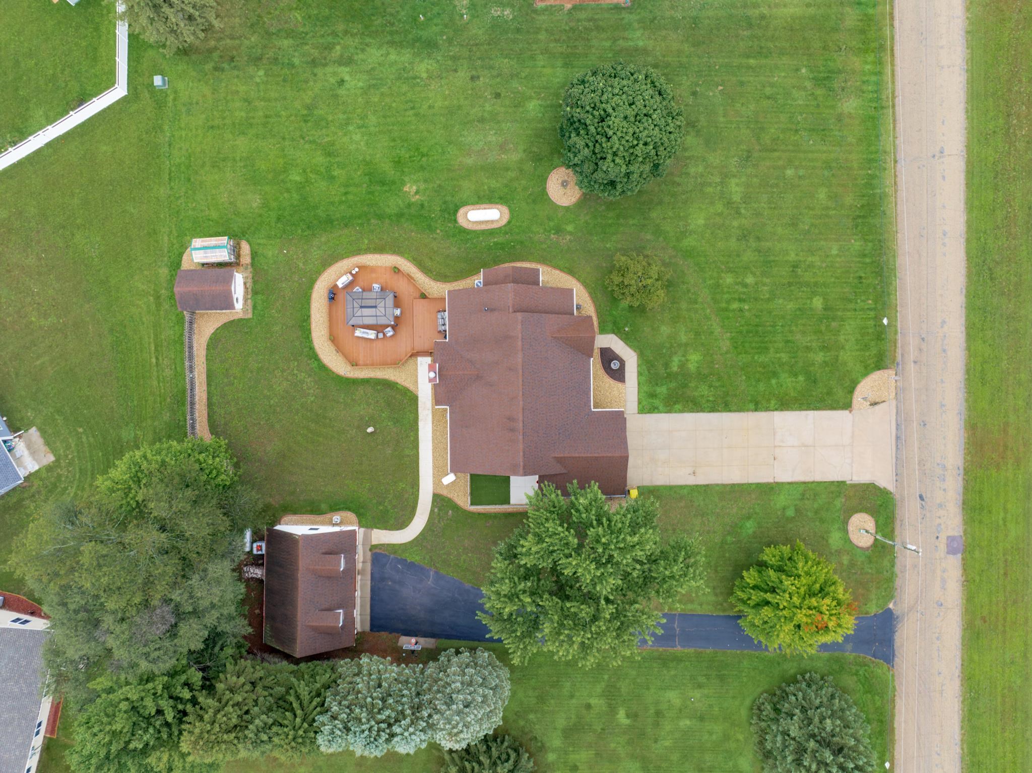E6786 Fawn Valley Drive Reedsburg, WI 53959 - Photo 9 of 68 Gallery Image 9