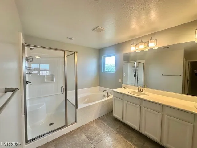 $2,595 | 10823 Craw Fish Bay Street, Las Vegas, NV 89179
