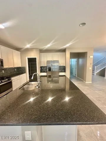 $2,595 | 10823 Craw Fish Bay Street, Las Vegas, NV 89179