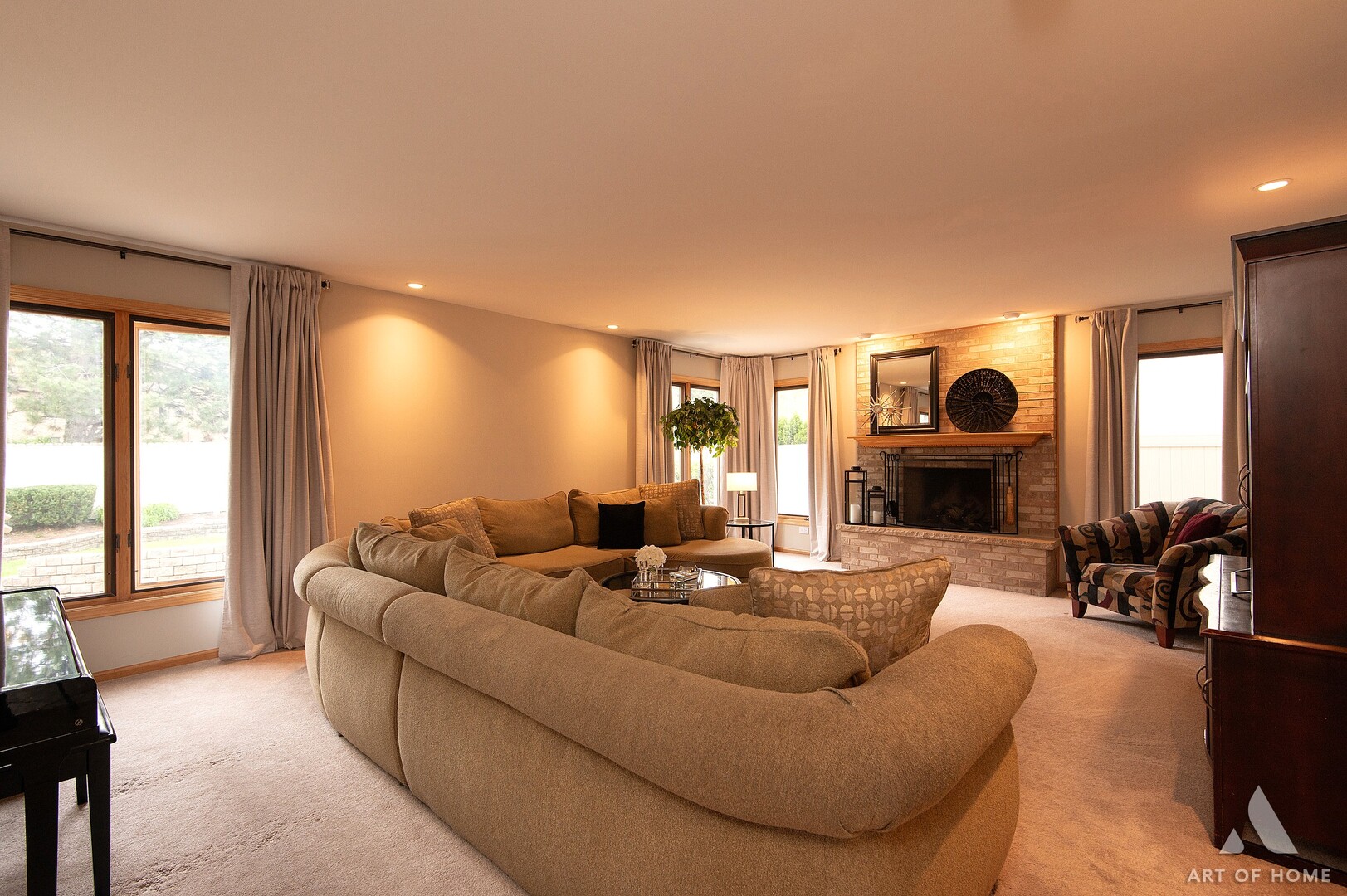 571 Veterans Parkway Addison, IL 60101 - Photo 20 of 41 Gallery Image 20