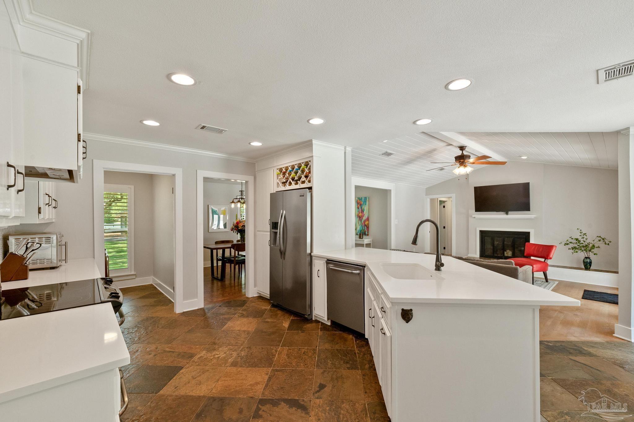 2483 West Bayshore Road Gulf Breeze, FL 32563 - Photo 18 of 46