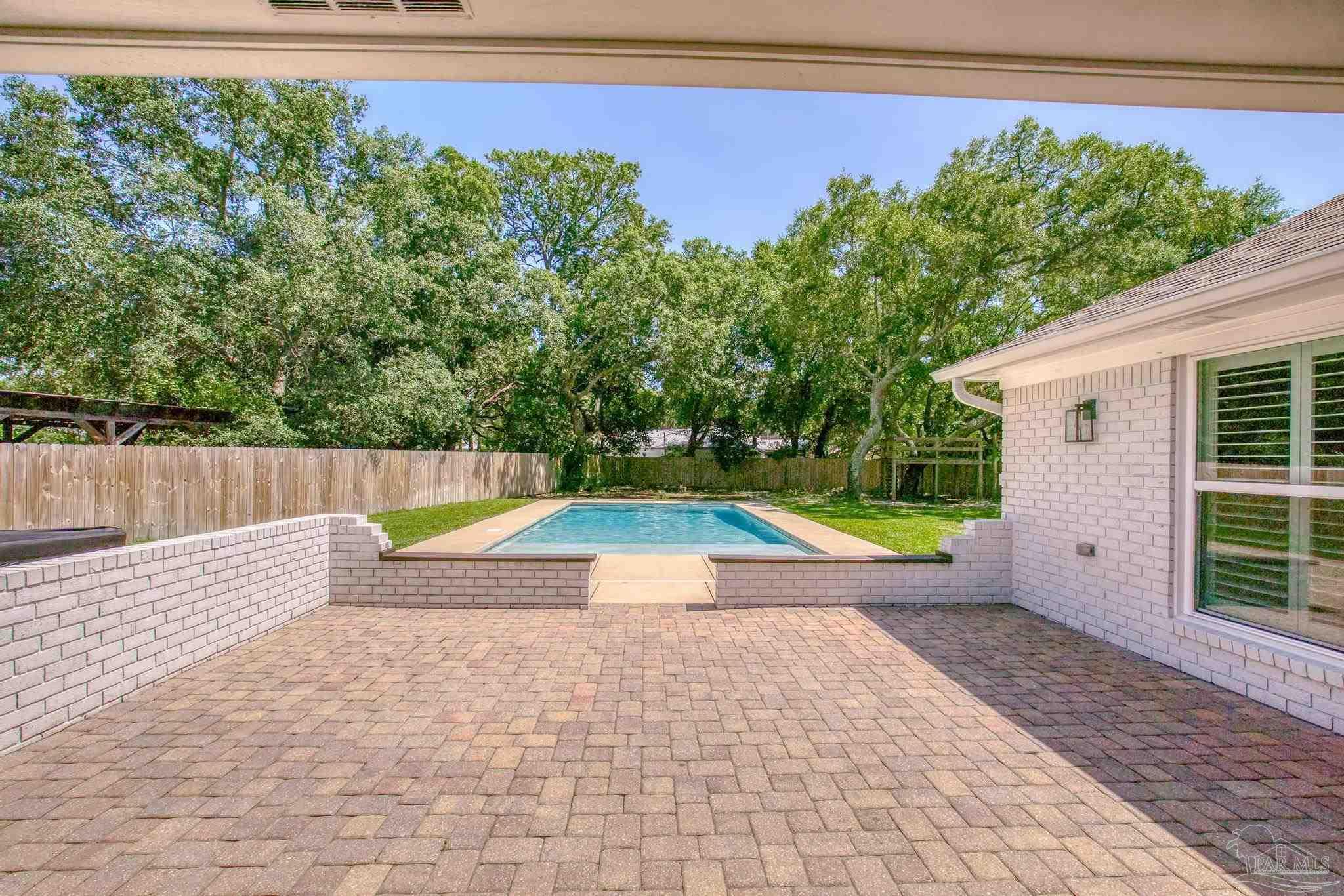 2483 West Bayshore Road Gulf Breeze, FL 32563 - Photo 32 of 46