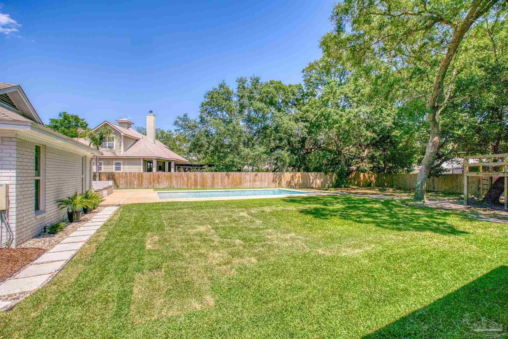 2483 West Bayshore Road Gulf Breeze, FL 32563 - Photo 37 of 46