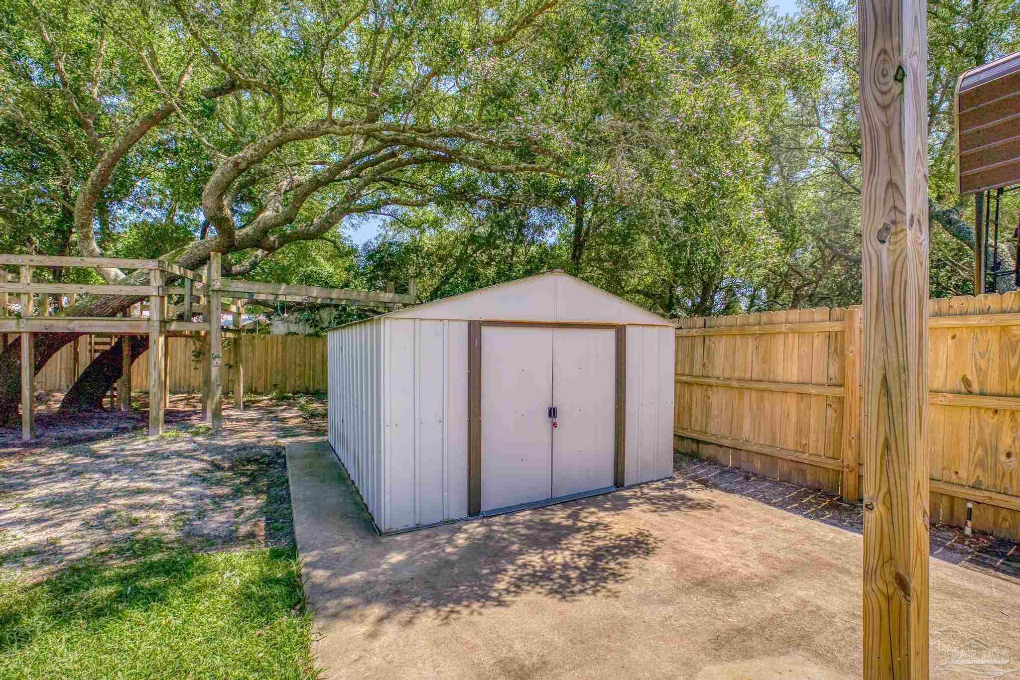 2483 West Bayshore Road Gulf Breeze, FL 32563 - Photo 40 of 46