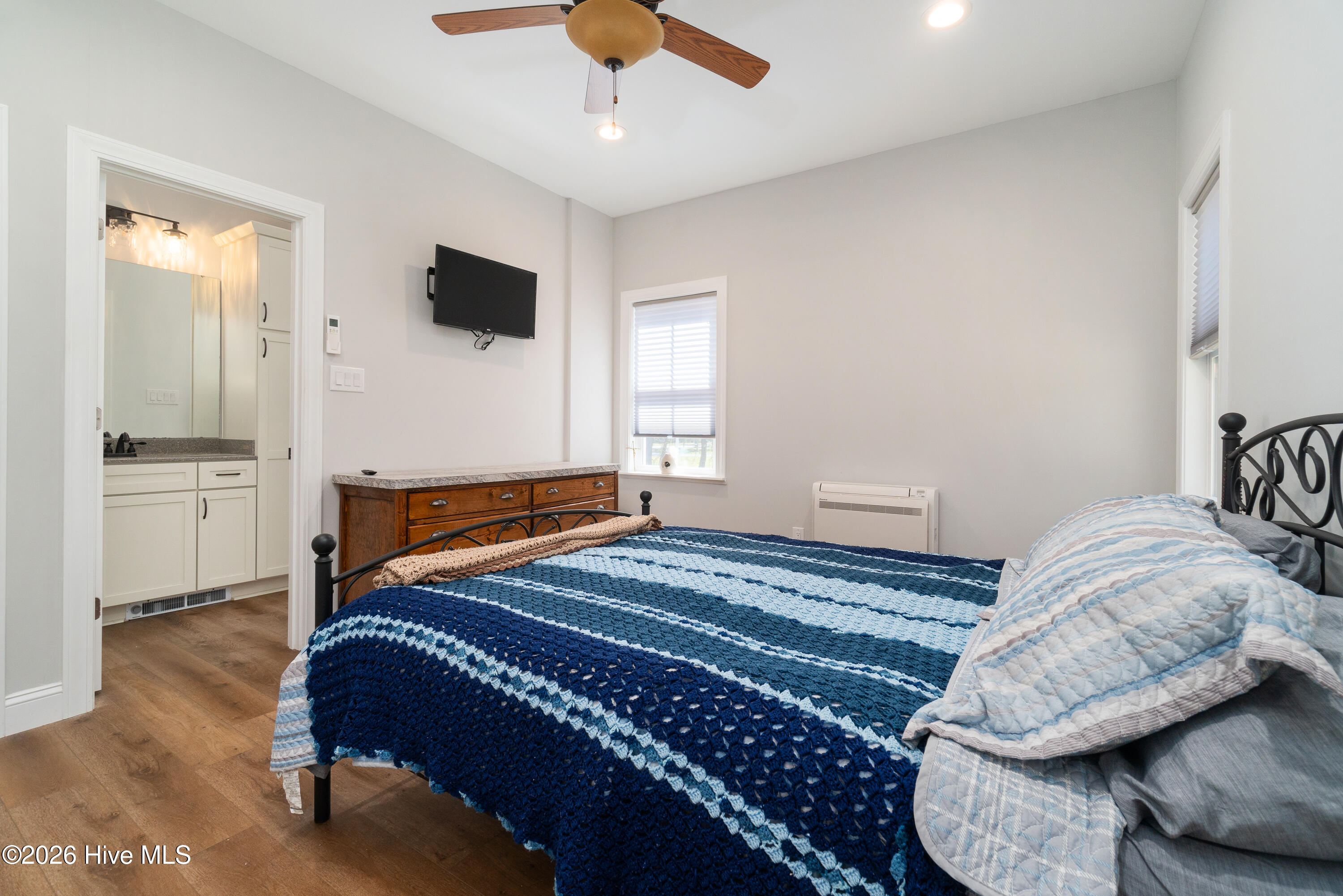 1890 White Farm Road, Unit 15 Oriental, NC 28571 - Photo 12 of 29 Chill Photo -12