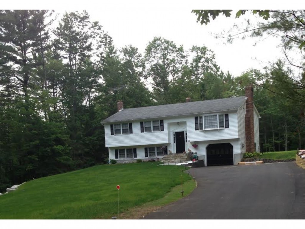 23 Pettingale Road Amherst, NH 03031 - Photo 1 of 36