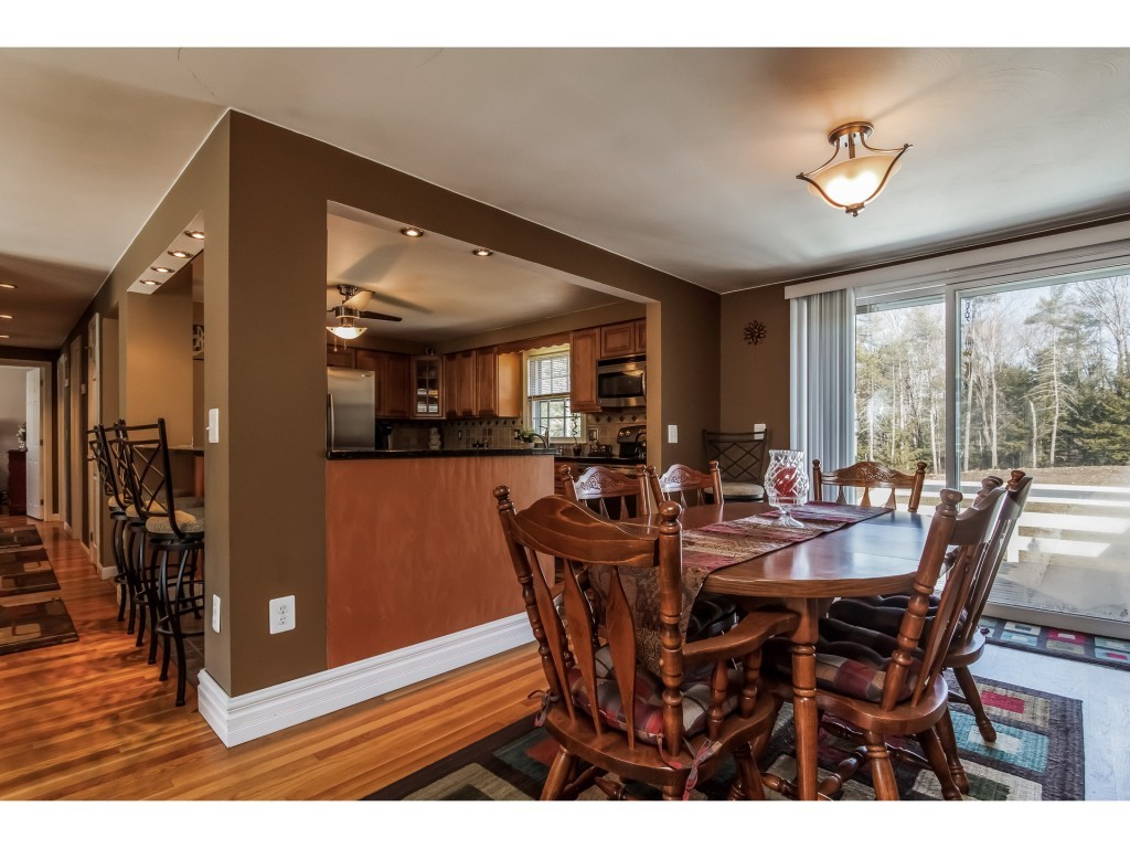 23 Pettingale Road Amherst, NH 03031 - Photo 11 of 36
