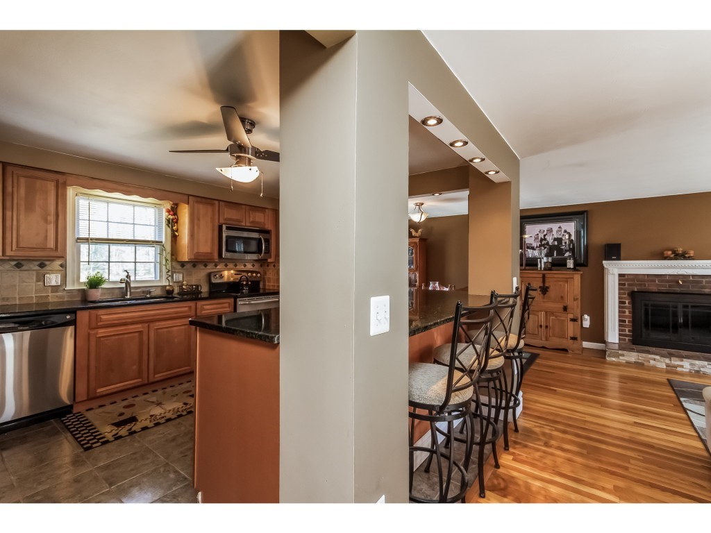 23 Pettingale Road Amherst, NH 03031 - Photo 17 of 36