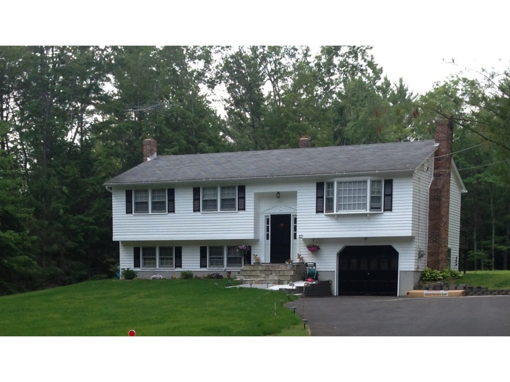 23 Pettingale Road Amherst, NH 03031 - Photo 4 of 36