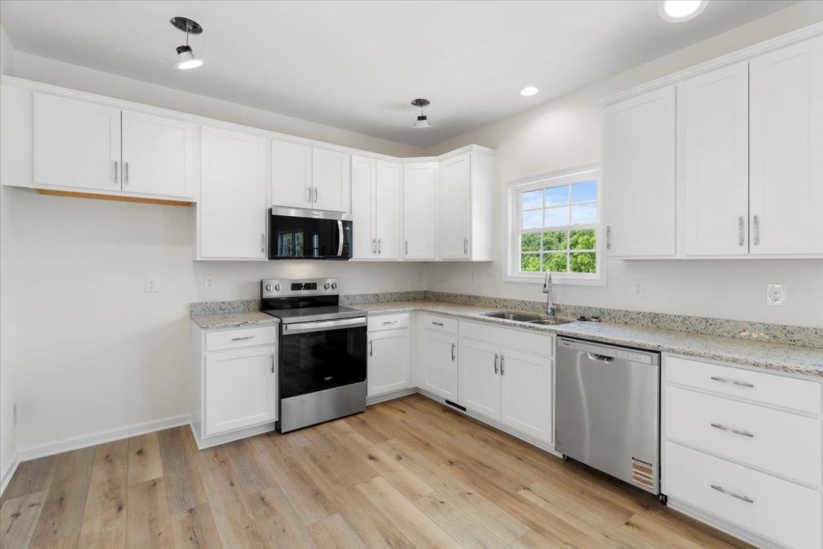 1481 Walnut Ridge Road Christiansburg, VA 24073 - Photo 17 of 55 Gallery Image 17