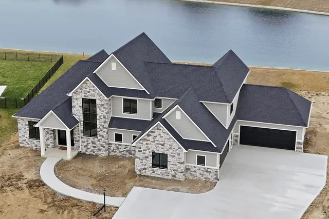 $859,900 | 10642 Chestnut Creek Boulevard, Fort Wayne, IN 46814