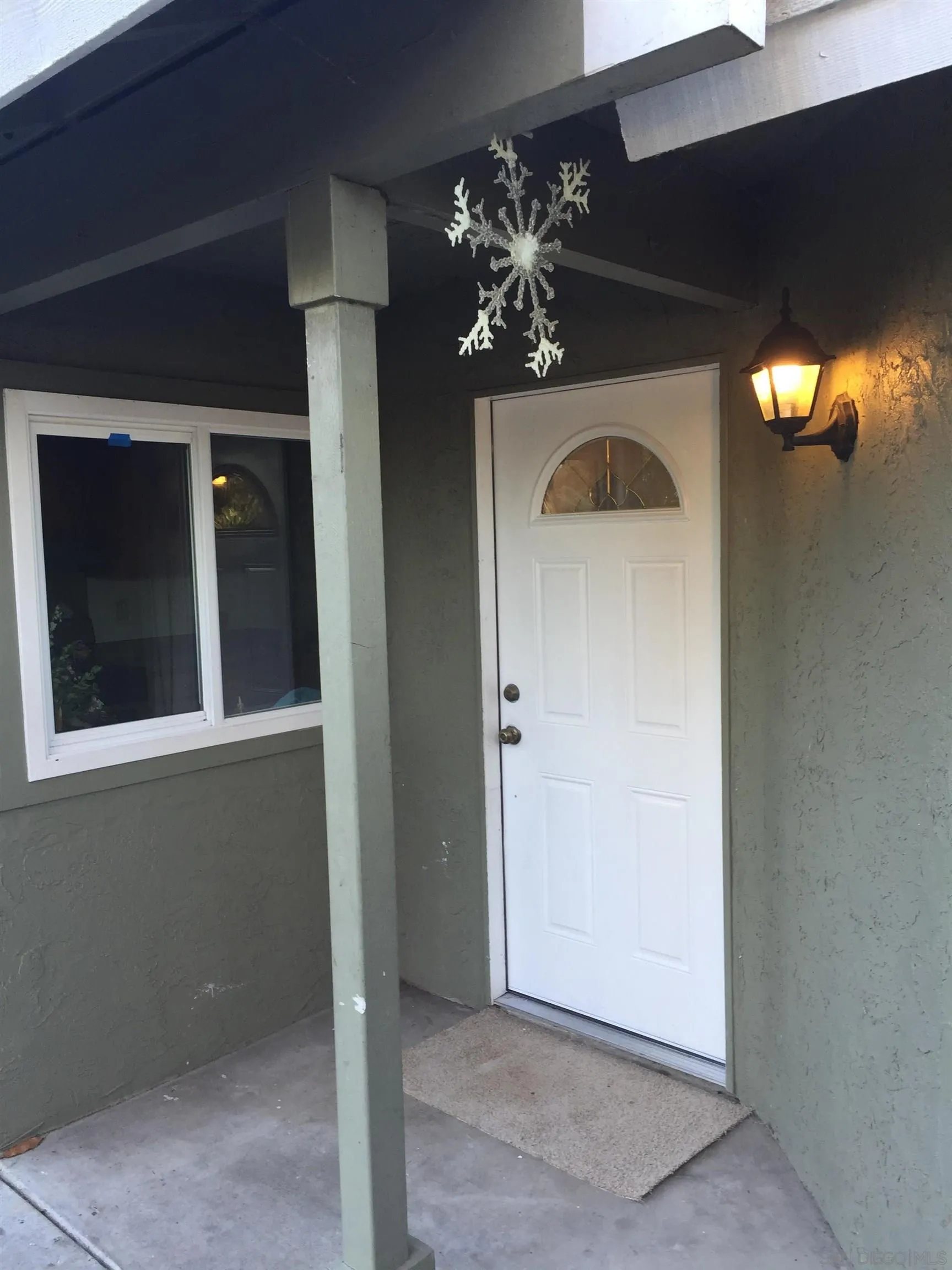 366 Smilax Road San Marcos, CA 92078 - Photo 3 of 13 Gallery Image 3