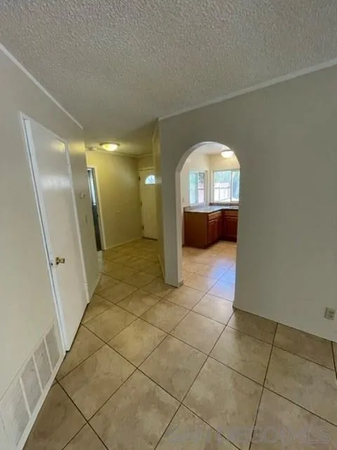 366 Smilax Road San Marcos, CA 92078 - Photo 10 of 13 Gallery Image 10