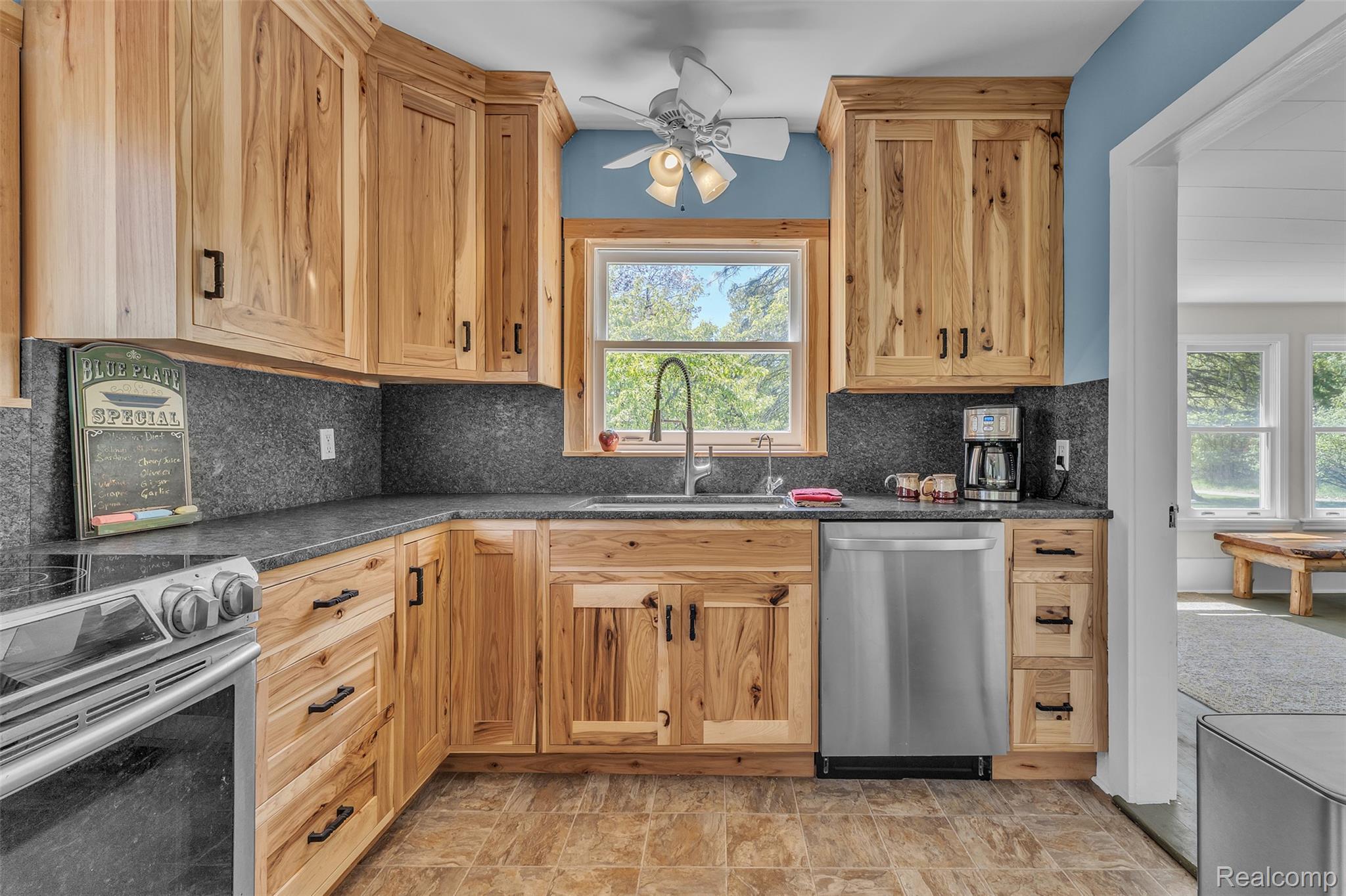 4481 Blood Road Metamora, MI 48455 - Photo 10 of 68 10.jpg