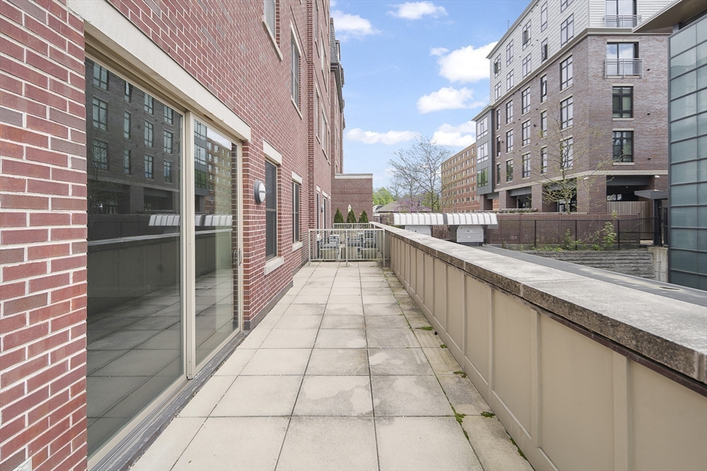 116-128 Rantoul Street, Unit 9 Beverly, MA 01915 - Photo 17 of 25