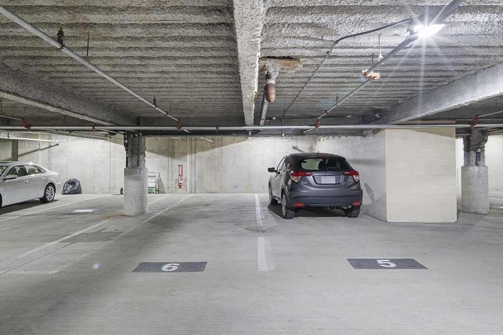 116-128 Rantoul Street, Unit 9 Beverly, MA 01915 - Photo 22 of 25