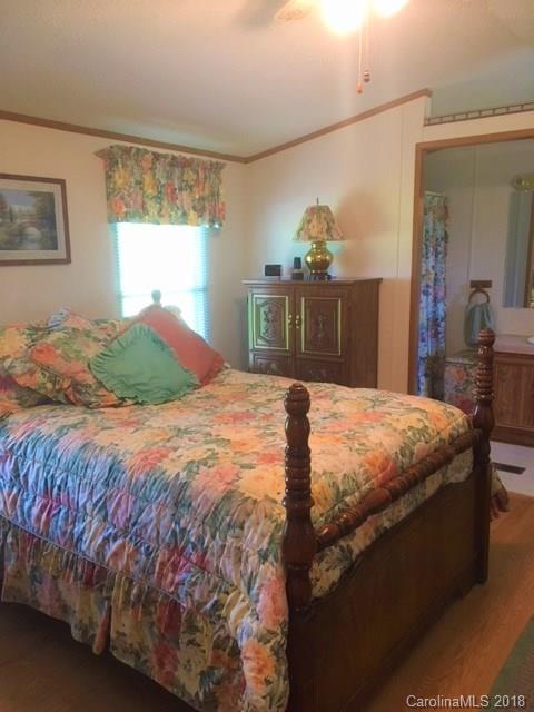 148 Wise Road Lincolnton, NC 28092 - Photo 9 of 31 Gallery Image 9