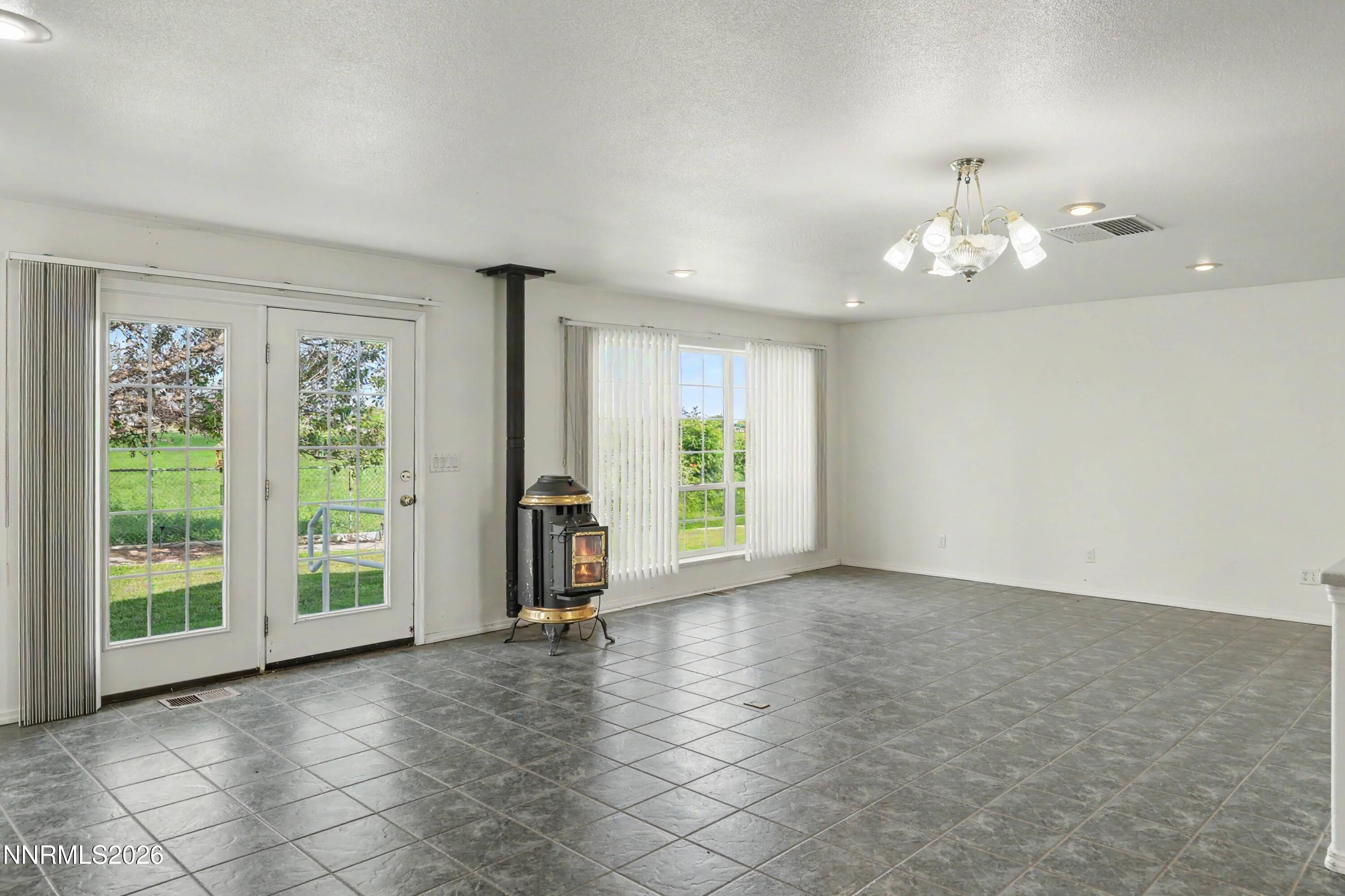 1485 Drumm Lane Fallon, NV 89406 - Photo 4 of 29 5