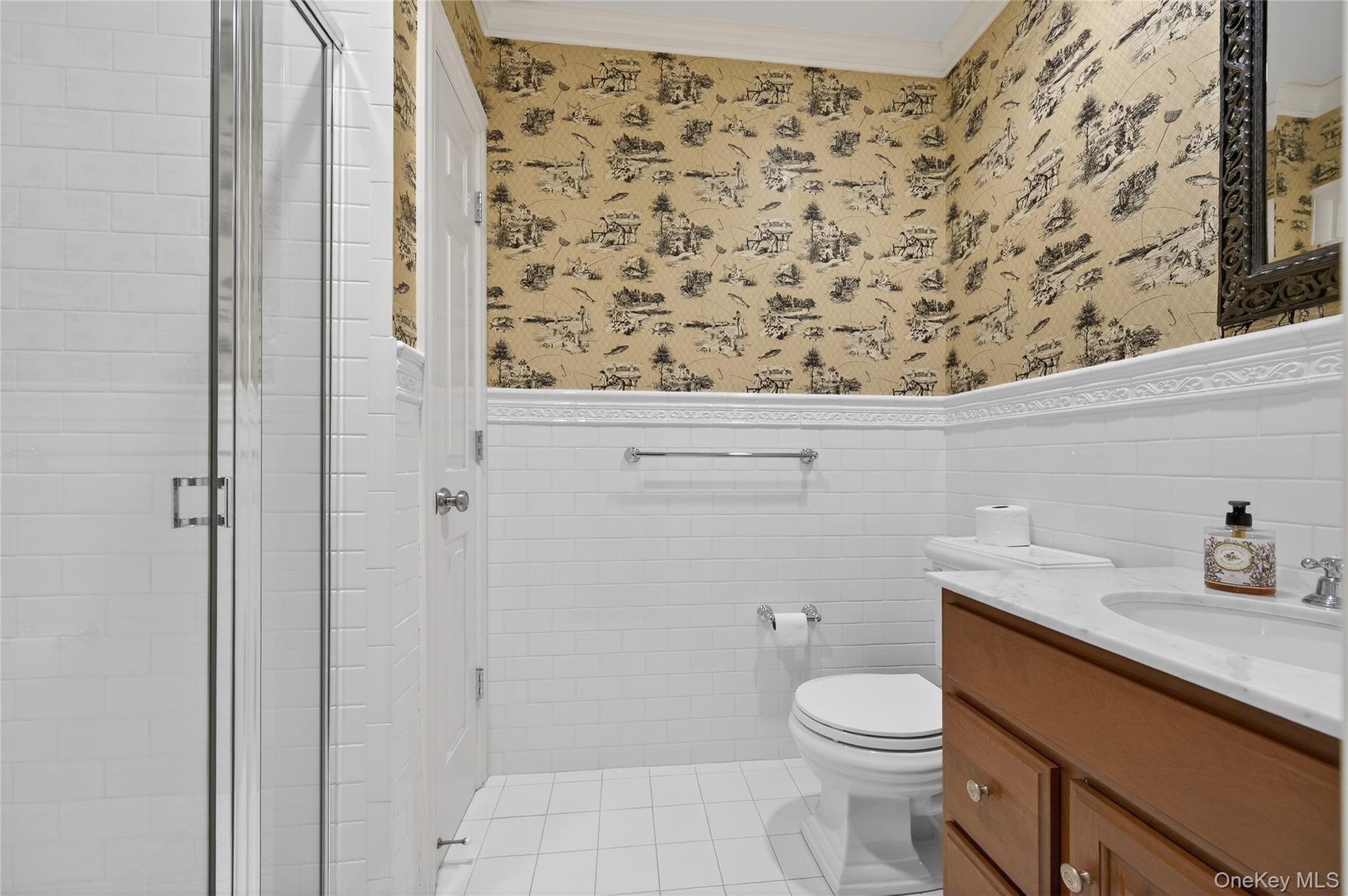 1862 Muttontown Road Syosset, NY 11791 - Photo 19 of 33
