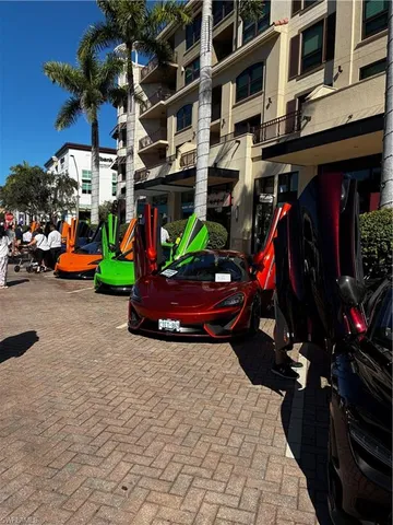 a view of a parking space