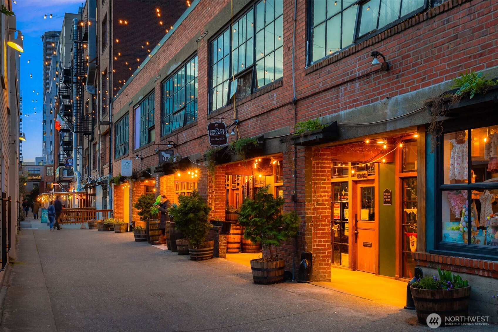 2030 Western Avenue, Unit 701 Seattle, WA 98121 - Photo 21 of 27