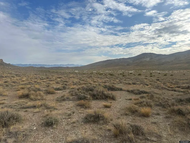 $100,000 | 15 T 24 R 89 (bk 1307/33) Tax Code 0100, Rawlins, WY 82301